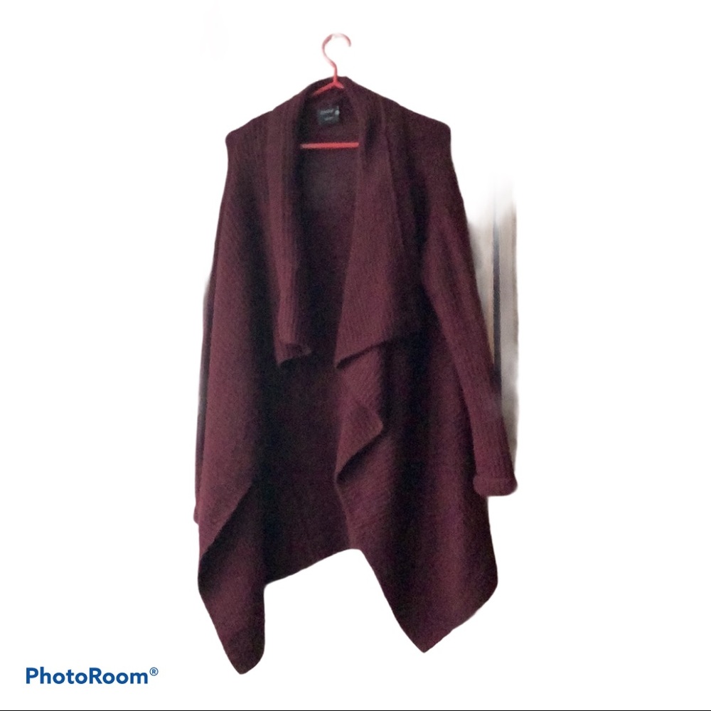 Cliche burgundy sweater